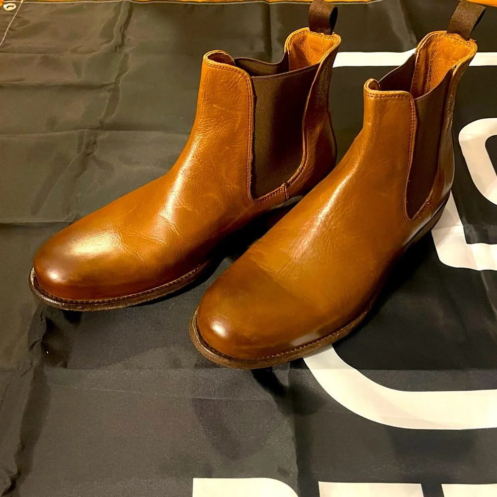 FRYE AND CO. Brown Leather Chelsea Boots - Picture 1 of 5